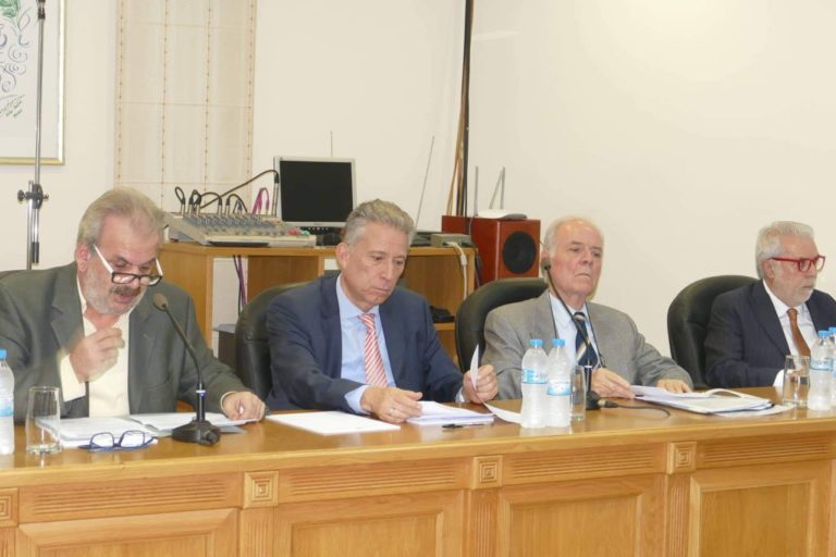 Διαστάσεις επιδημίας παίρνει η διάδοση  των fake news