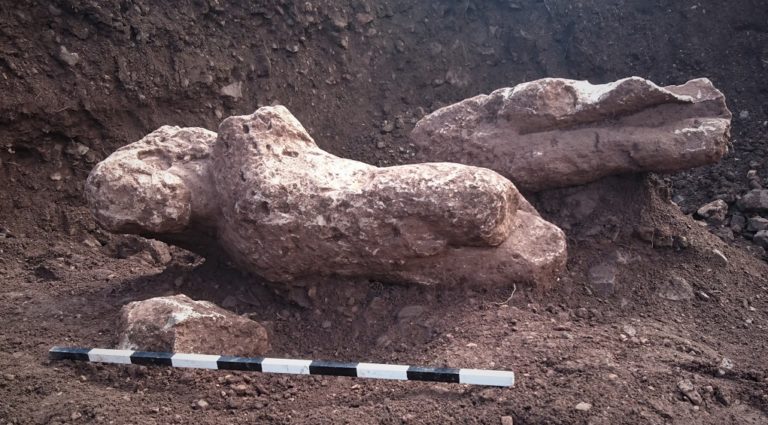 Υπ. Πολιτισμού: Επιτύμβια αρχαϊκά αγάλματα οι κούροι της Αταλάντης