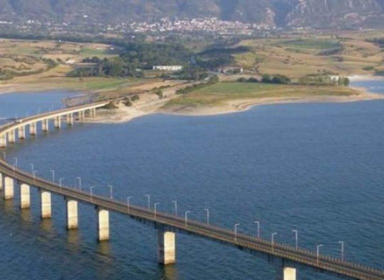 Κοζάνη: Περιορισμοί στην υψηλή γέφυρα των Σερβίων, λόγω κατακόρυφων μετακινήσεων τμημάτων της