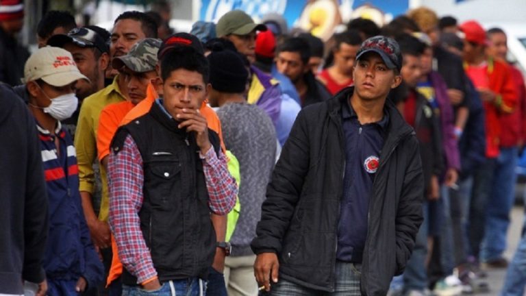 Ελ Σαλβαδόρ: Ένα νέο καραβάνι μεταναστών αναχώρησε για τις ΗΠΑ