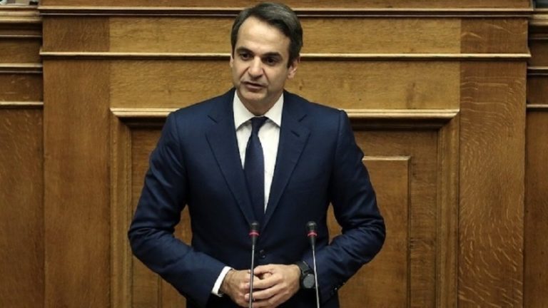 Μητσοτάκης: Ο κ. Τσίπρας χρησιμοποιεί τη συνταγματική αναθεώρηση σαν εργαλείο (video)