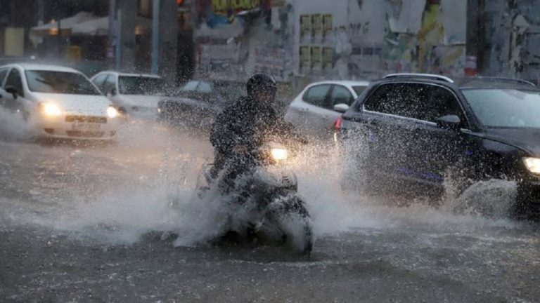 Κακοκαιρία: Πού θα χτυπήσει η «Πηνελόπη» τις επόμενες ώρες (video)