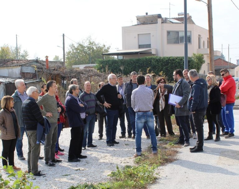 Πλατεία 10 στρεμμάτων στη συνοικία της Τούμπας στη Λάρισα