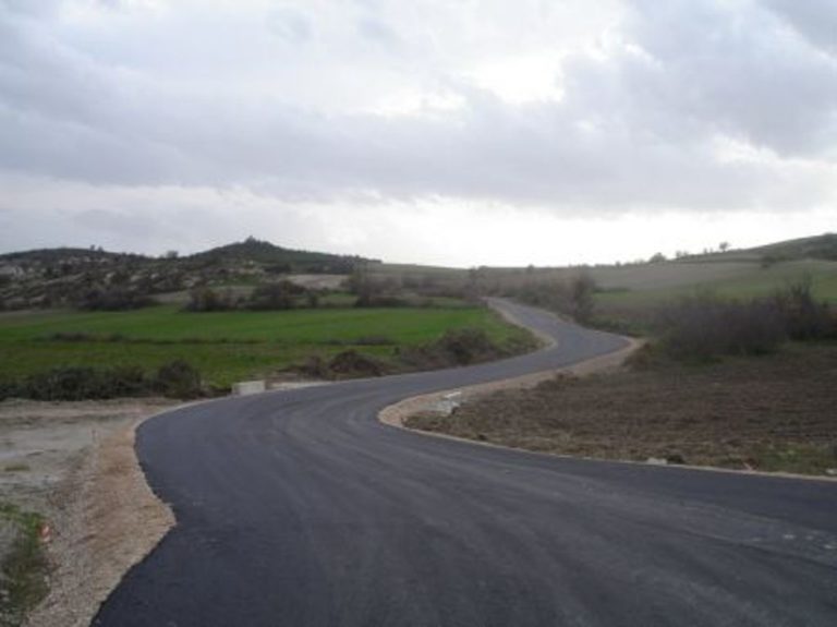 Δράμα: Βελτίωση δρόμων πρόσβασης σε γεωκτηνοτροφικές εκμεταλλεύσεις