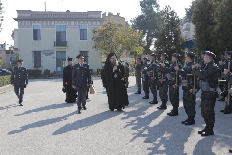 Επισκέψεις του Μητροπολίτη Ιερώνυμου σε φορείς της Λάρισας