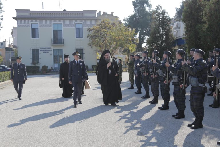 Επισκέψεις του Μητροπολίτη Ιερώνυμου σε φορείς της Λάρισας