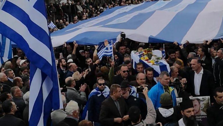 Το “τελευταίο αντίο” στον Κ. Κατσίφα -Βαρύ το κλίμα στους Βουλιαράτες (video)