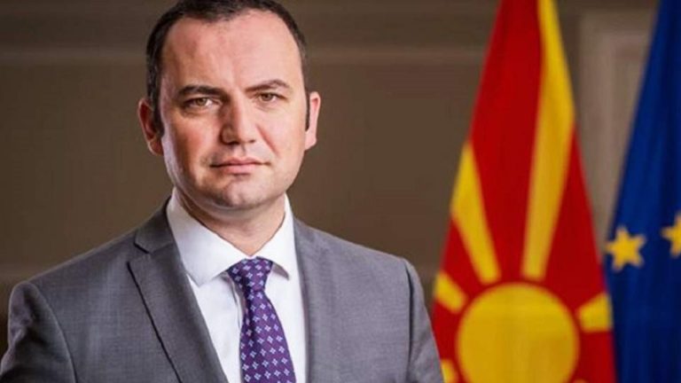 Στην Αθήνα ο αντιπρόεδρος της πΓΔΜ με αφορμή την επανέναρξη της αεροπορικής γραμμής Αθηνών-Σκοπίων