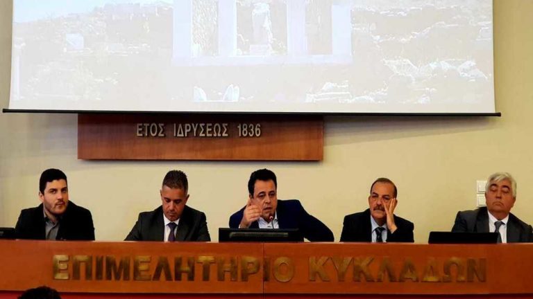 Ν. Σαντορινιός: Η κυβέρνηση μιλάει με πράξεις