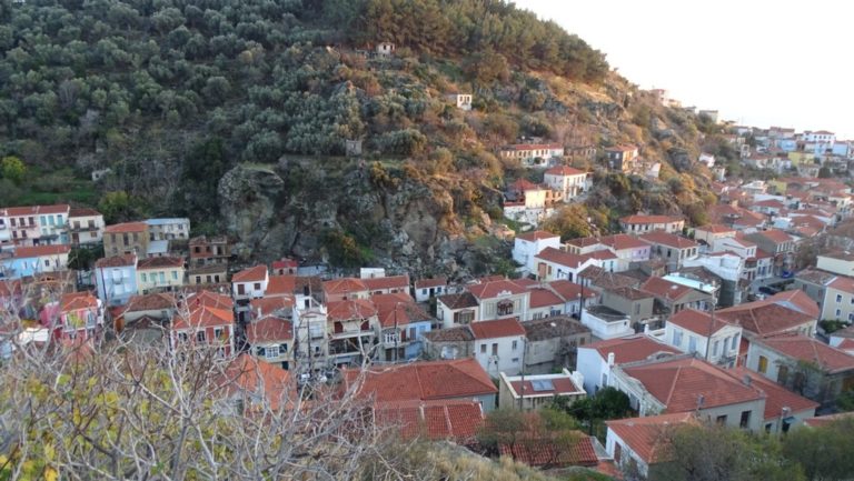 Μηχανικοί της ΔΑΕΦΚ στο Πλωμάρι