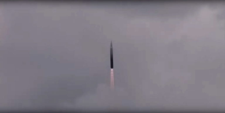 Η Μόσχα εγκωμιάζει τις δυνατότητες των νέων πυραύλων της