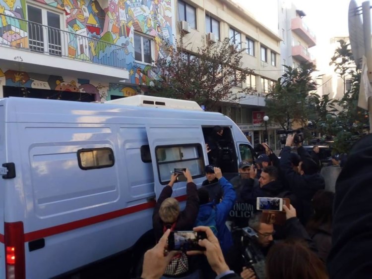 Διεκόπη πριν αρχίσει η δίκη της υπόθεσης Λεμπιδάκη