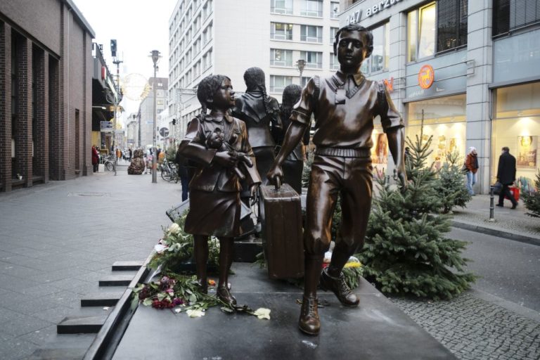 Γερμανία: Αποζημιώσεις στα παιδιά που σώθηκαν από το Ολοκαύτωμα, χάρη στο πρόγραμμα «Kindertransport»