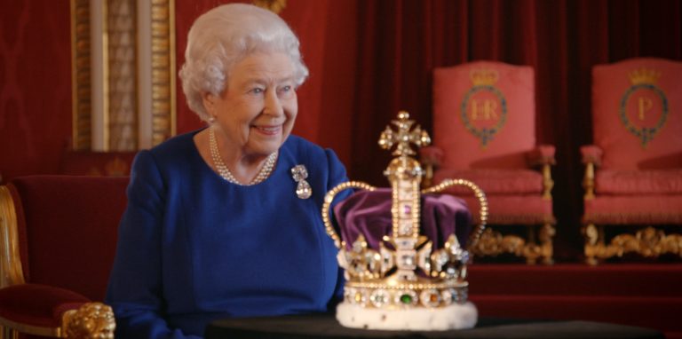 «Η Στέψη της Βασίλισσας Ελισάβετ» – Το ντοκιμαντέρ του BBC στην ΕΡΤ1