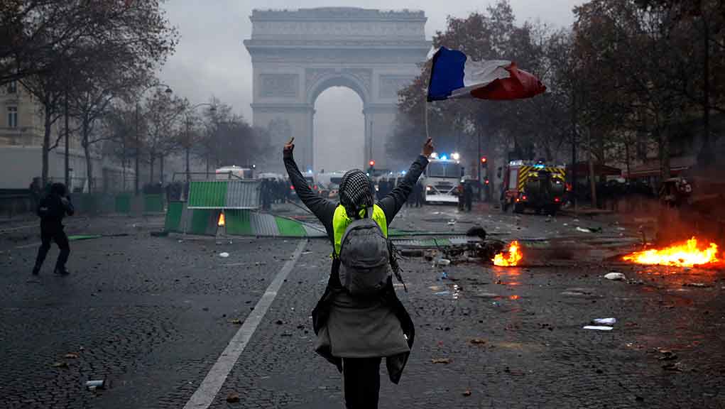 “Συναγερμός” στη Γαλλία για τη νέα κινητοποίηση από τα “κίτρινα γιλέκα”