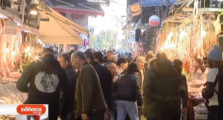 Κορυφώνεται η κίνηση στην αγορά της Θεσσαλονίκης (video)