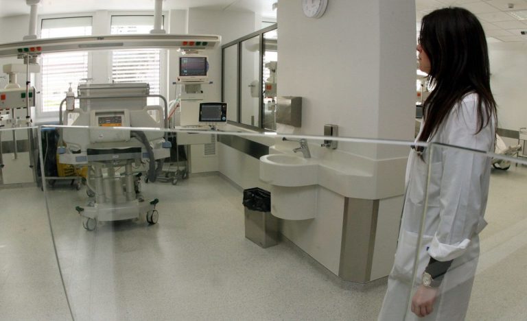 Αλεξανδρούπολη: Πιστοποιητικό ποιότητας σε τμήματα του νοσοκομείου