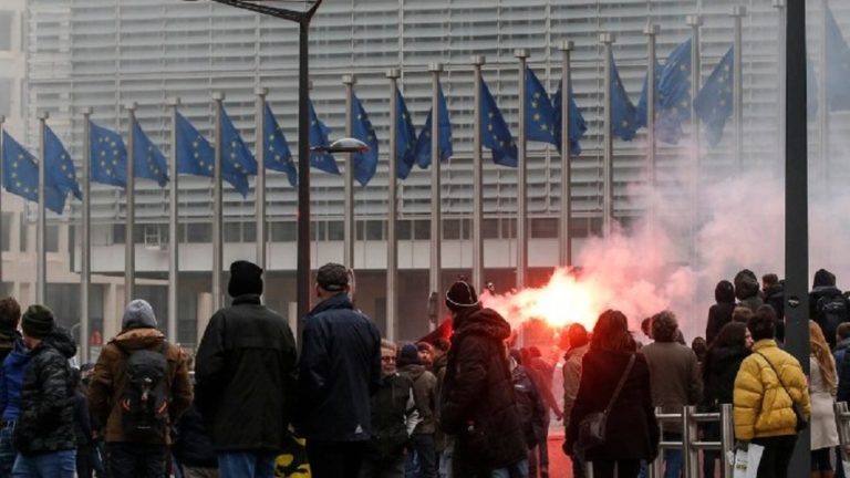 Βέλγιο- επεισόδια: 90 προσαγωγές -Ζημιές σε κτίρια της Ε.Ε