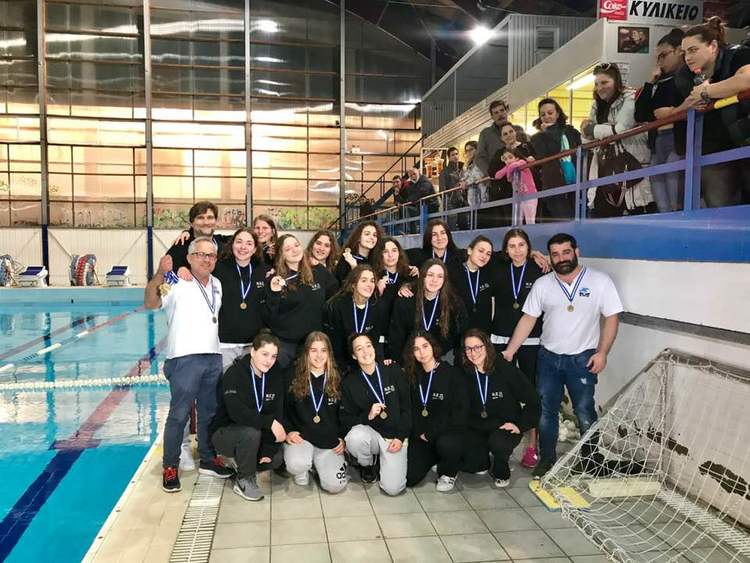 Η ΝΕΠ υποκλίθηκε στον Ολυμπιακό