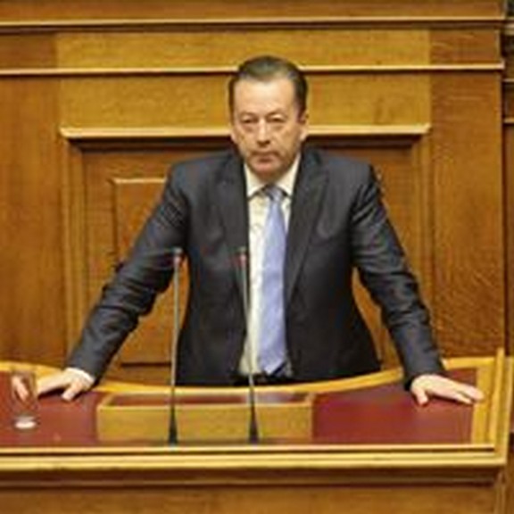 Β. Κόκκαλης: Να ενταχθούν στο πρόγραμμα εμβολιασμού COVID 19 οι ιατρικοί επισκέπτες