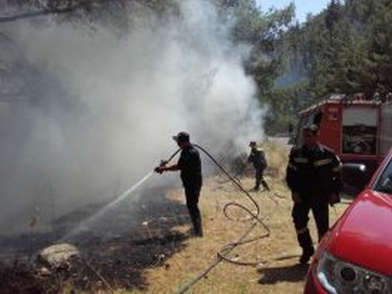 Φωτιά σε δάσος στο 4ο χλμ Ξάνθης-Σταυρούπολης έκαψε 5 στρέμματα