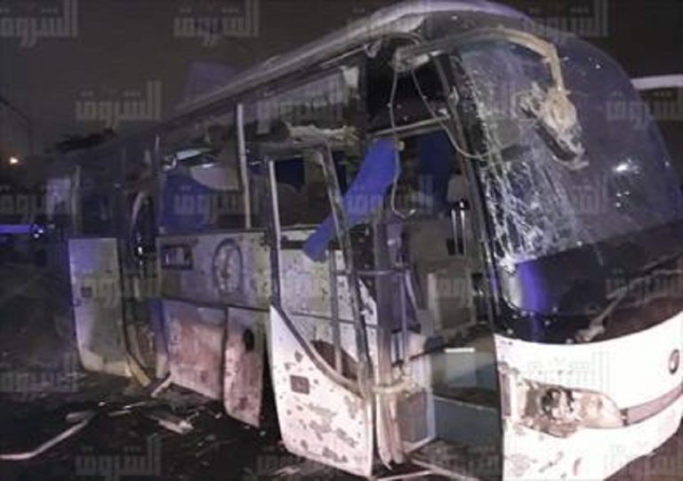 Αίγυπτος: Έκρηξη σε τουριστικό λεωφορείο-Αναφορές για νεκρούς και τραυματίες