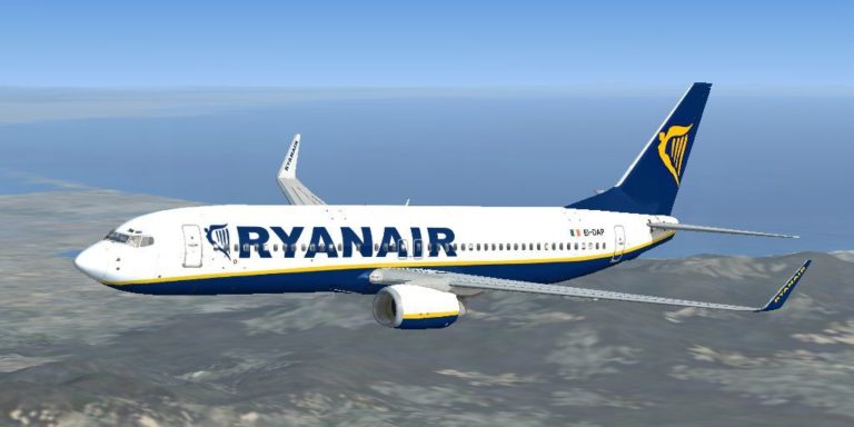 Η Ryanair διακόπτει τα δρομολόγια από Αθήνα για Χανιά