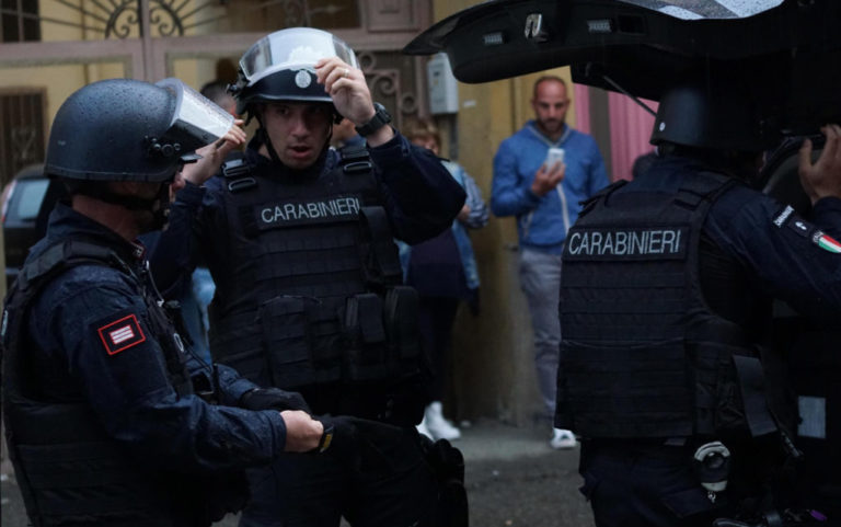Ιταλία: Χρησιμοποίησαν εκσκαφείς για να ληστέψουν βανάκι που μετέφερε συντάξεις