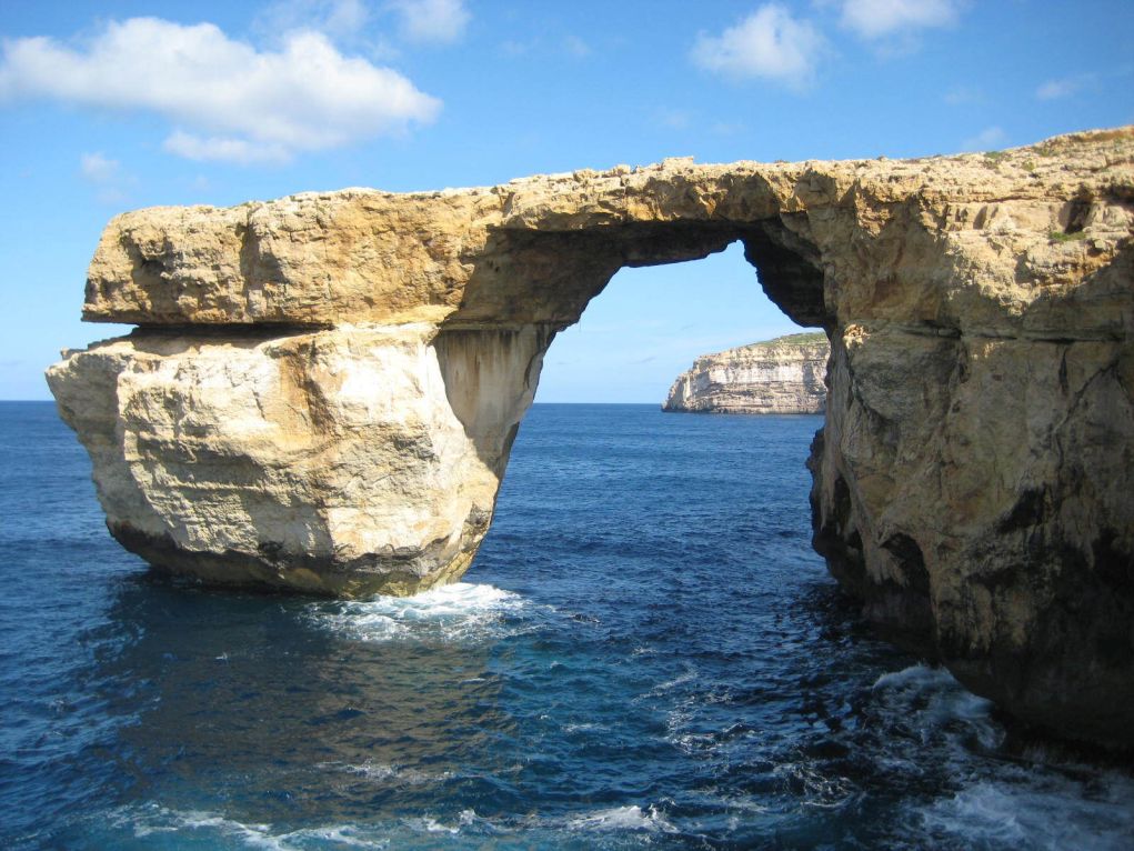 Μάλτα: Ένα νέο τοπόσημο θα αντικαταστήσει το «Γαλάζιο Παράθυρο»