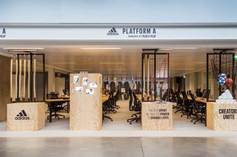 Η Adidas στο κέντρο καινοτομίας Station F στο Παρίσι με 13 startup