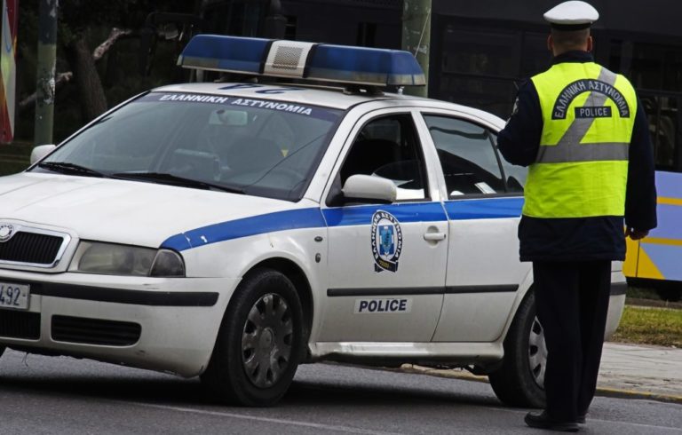 Καραμπόλα 4 αυτοκινήτων και μιας μοτοσικλέτας με τέσσερις τραυματίες στο κέντρο της Αθήνας