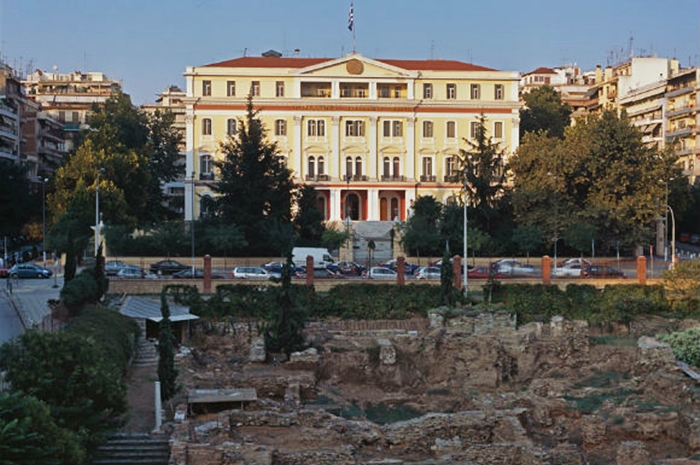 Σύσκεψη για την ανάπλαση της πλατείας Διοικητηρίου στο ΥΜΑΘ