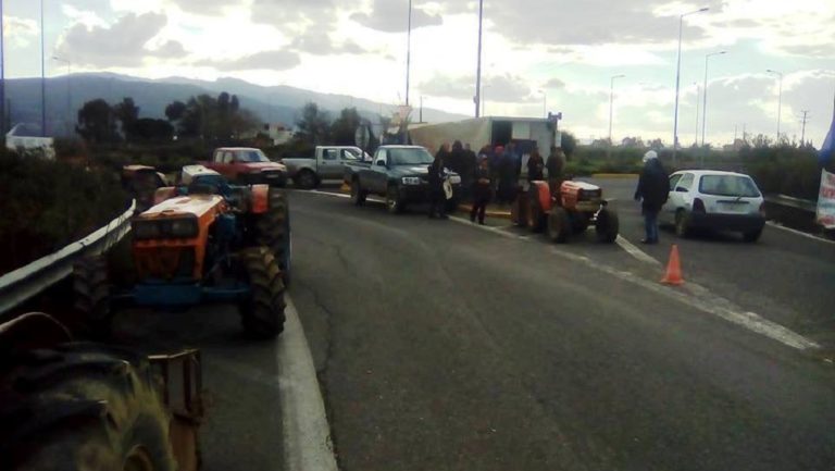 Έστησαν το μπλόκο στα Πραιτώρια