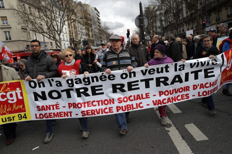Γαλλία: Στους δρόμους και οι συνταξιούχοι
