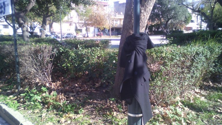 Το κίνημα των “ντυμένων δένδρων”