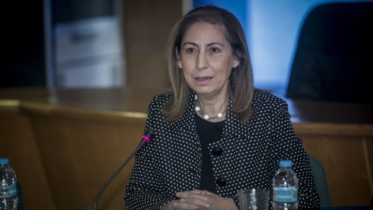 Μ. Ξενογιαννακοπούλου: Πυξίδα μας οι ανάγκες του Δημοσίου