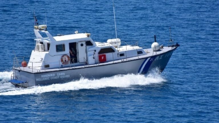 Σκάφος με μετανάστες εντοπίστηκε δυτικά της Κέρκυρας