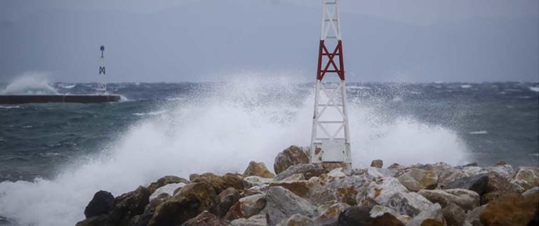 Χανιά: Τα μεσάνυχτα αναμένεται η άρση του απαγορευτικού απόπλου