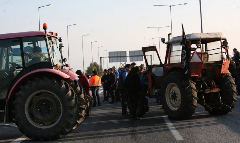 Δ. Μακεδονία: Σε κινητοποιήσεις οι αγρότες