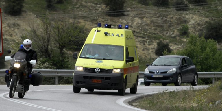 Ηράκλειο: Μετωπική σύγκρουση δύο οχημάτων