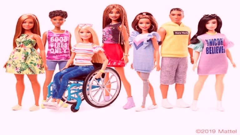 Η κούκλα Barbie μάς εξοικειώνει με την αναπηρία