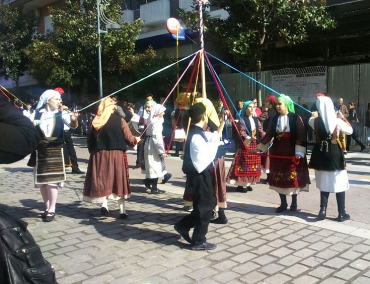 Σέρρες: Αναβιώνει το «Γαϊτανάκι» από το Λύκειο Ελληνίδων