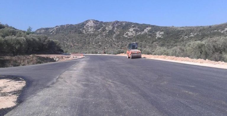 10 προσλήψεις στης ΕΦΑ Λέσβου για το έργο δρόμος Καλλονή-Σίγρι