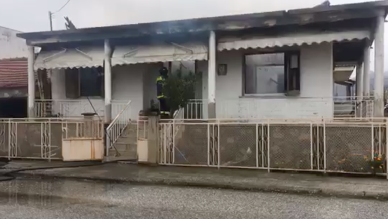 Καβάλα: Φωτιά σε μονοκατοικία στη Νέα Καρβάλη