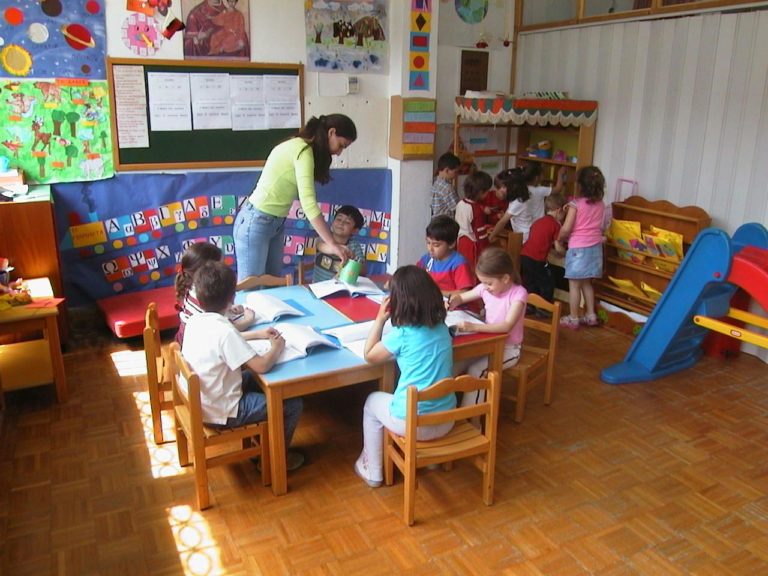 Εγγραφές στους παιδικούς σταθμούς του Τυρνάβου