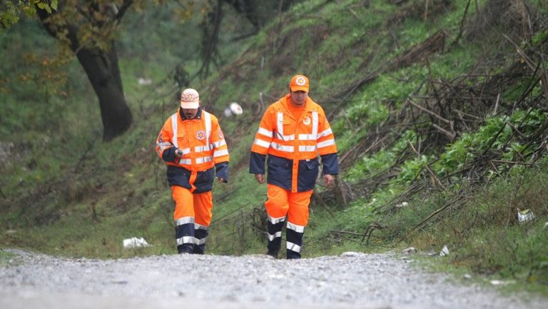 Κρήτη: Εντατικές έρευνες και κορύφωση της αγωνίας για τους 4 αγνοουμένους (video)