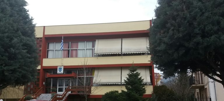 Τρίπολη: Έκθεση πινάκων ευζωνικής στολής