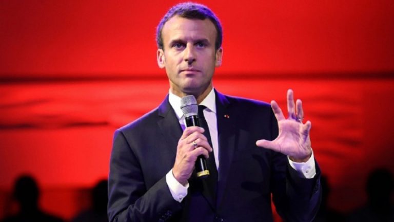 Γαλλία: Τη διάλυση τριών ακροδεξιών οργανώσεων ανακοίνωσε ο Μακρόν
