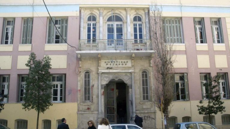 Ηράκλειο: Σύλληψη ακόμα δύο ατόμων για ομαδικό βιασμό 27χρονου Σομαλού
