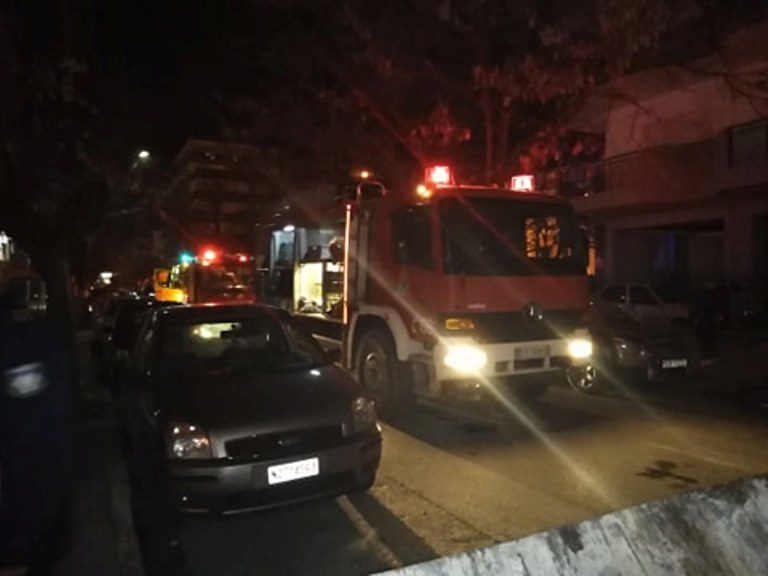 Φωτιά στο κέντρο των Σερρών εκκενώθηκε πολυκατοικία